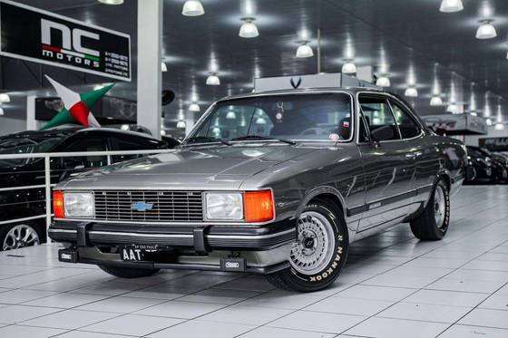 CHEVROLET OPALA 2.5 DIPLOMATA 8V ÁLCOOL 2P MANUAL CHEVROLET OPALA 2.5 DIPLOMATA 8V ÁLCOOL 2P MANUAL